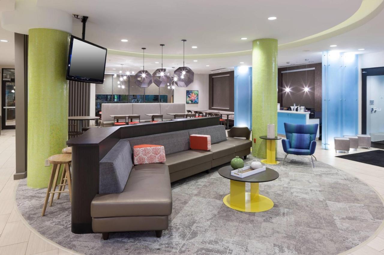 Springhill Suites By Marriott Orlando At Seaworld Williamsburg Exterior photo
