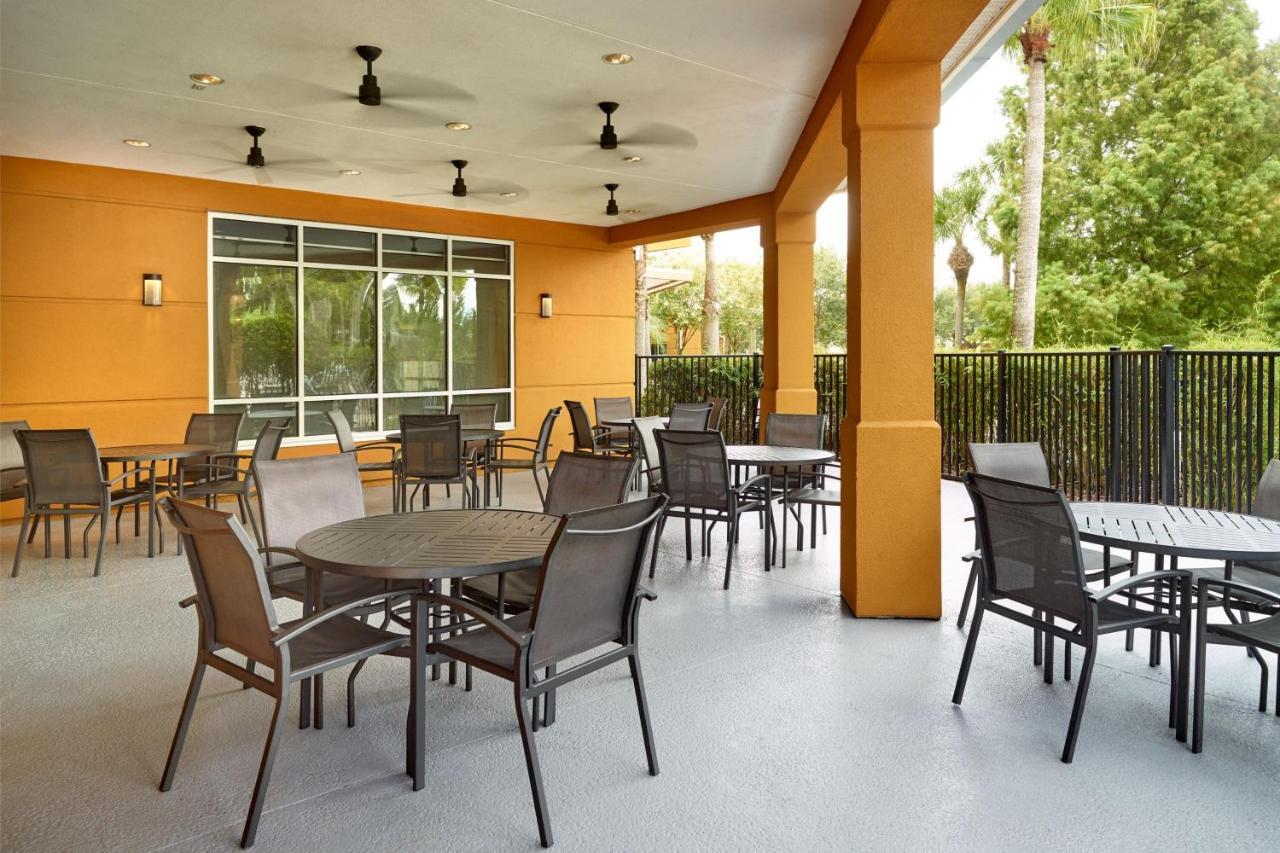 Springhill Suites By Marriott Orlando At Seaworld Williamsburg Exterior photo