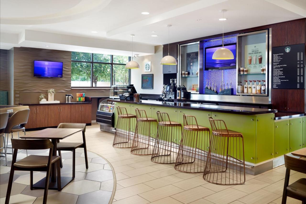 Springhill Suites By Marriott Orlando At Seaworld Williamsburg Exterior photo
